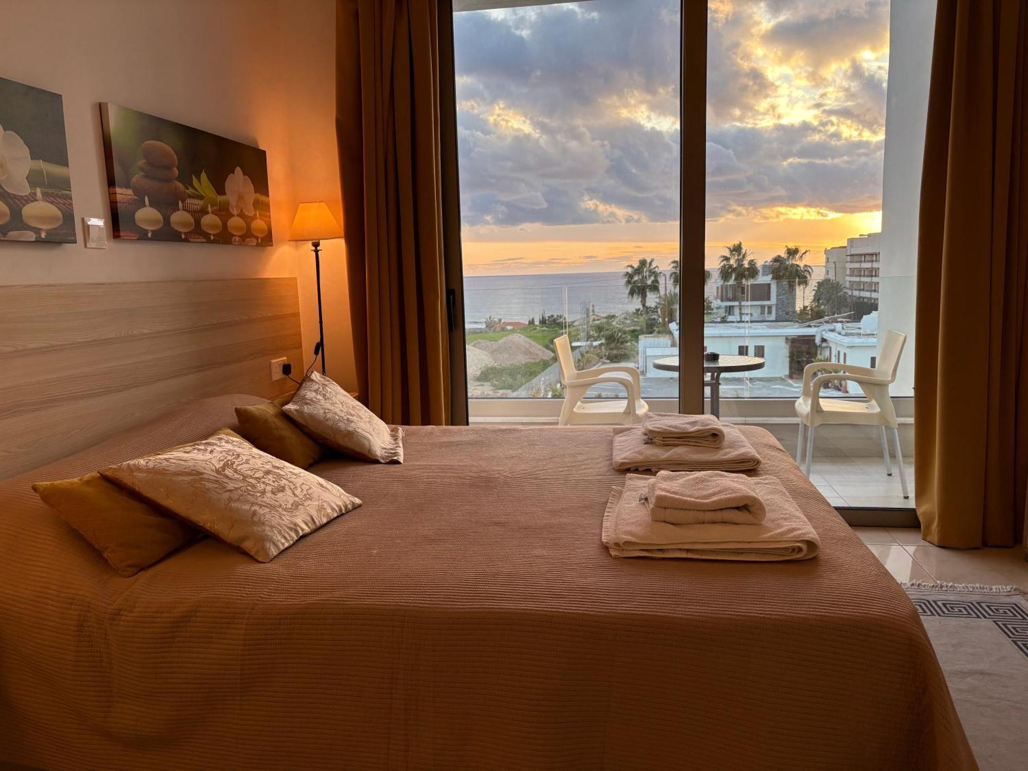 Harmony Seaview Apartments Pafos Dış mekan fotoğraf
